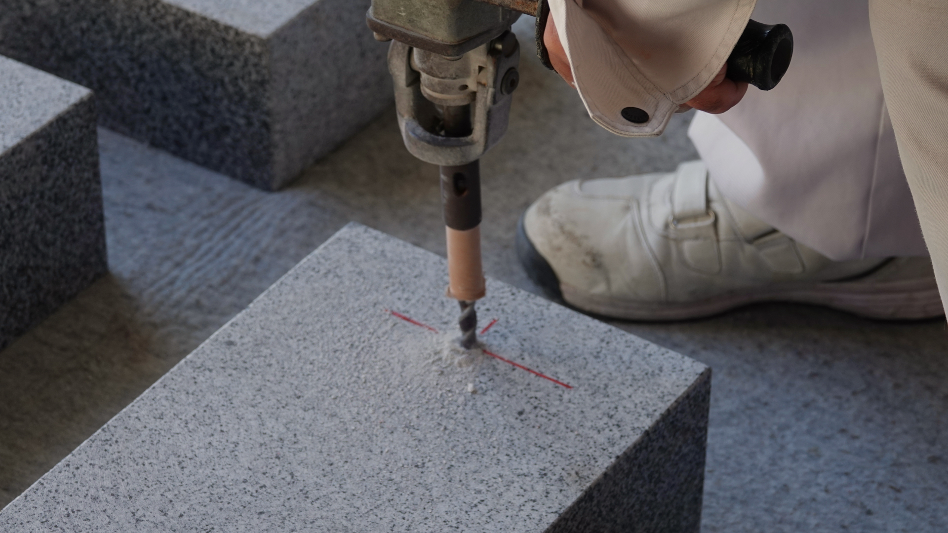 車の修理・鈑金・塗装は里見車工房へ。